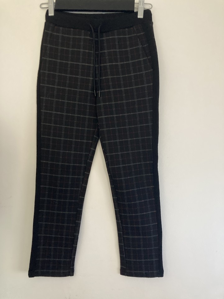 Hlače Benetton, 34, 5€