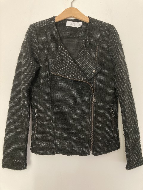 Posebna jakna, OVS, 140, 10€