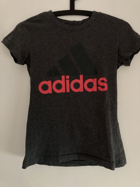 Adidas majica, XS, 7€
