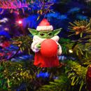 Božično novoletni okrasek- Baby Yoda