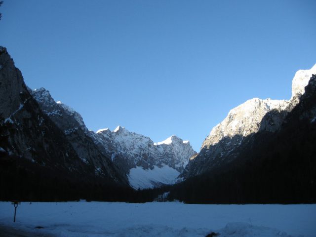 Kredarica_23.marec_2011 - foto