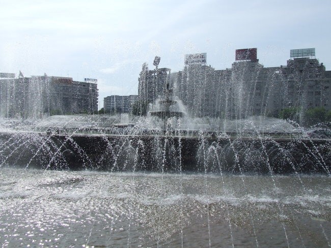 Bukarešta - fontane