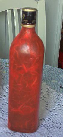 Flaša od whiskija v moji najljubši barvi - rdeči rižev papir.