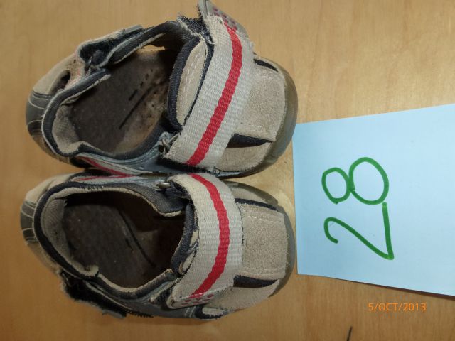 GEOX sandali lepo ohranjeni. št. 28 - 25 eur