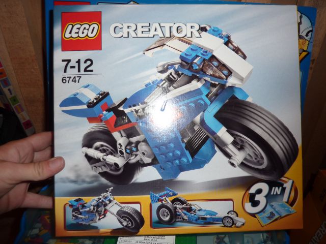 Lego kocke nove, Creator, dirkalni motor 3v1 - 16eur