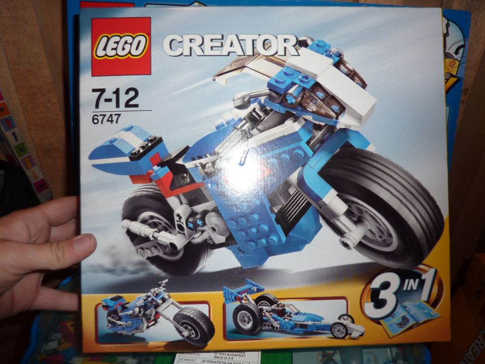 lego kocke nove, Creator, dirkalni motor 3v1 - 16eur