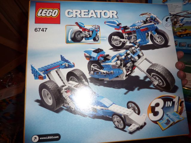 Lego kocke nove, Creator, dirkalni motor 3v1 - 16eur