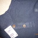novi pulover 134 - 140 - 10 eur