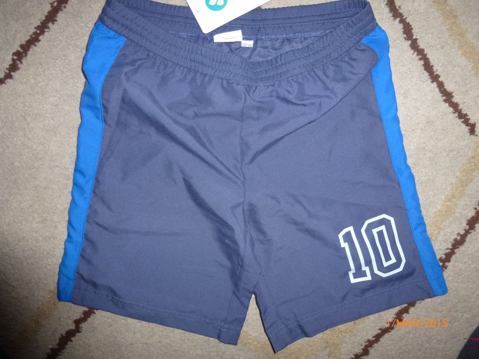 134 - 140 nove športne kratke hlače - 7 eur
