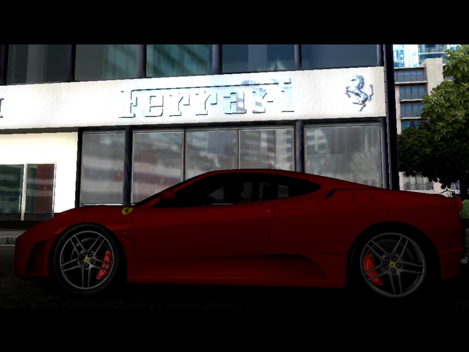 Prvi Ferrari je pred salonom