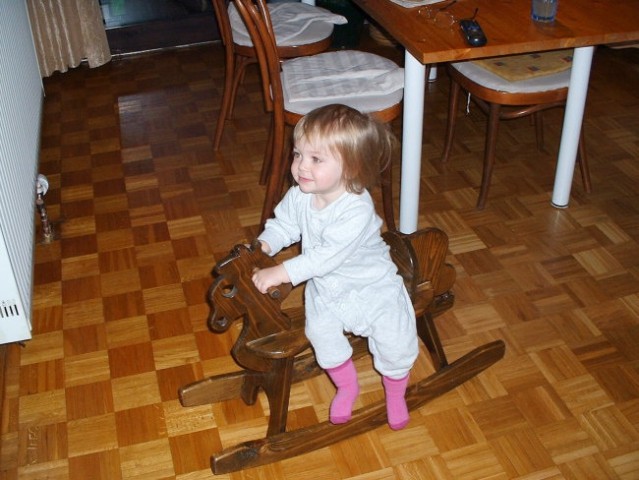 December 2005 - Zala.