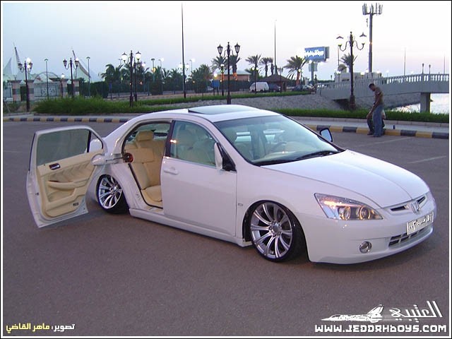 Honda accord - foto