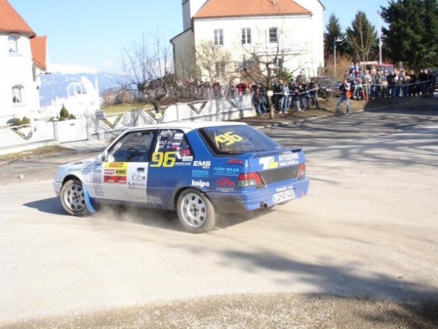 Pirelli Rallye 06 - foto