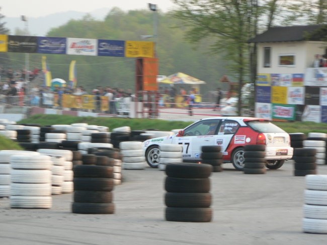 Hella 2006 - foto povečava