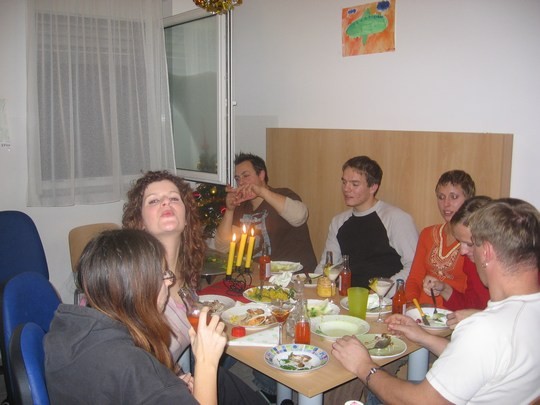 28. 11. 2005- Gostovanje kuharja ZOKIJA v SD - foto
