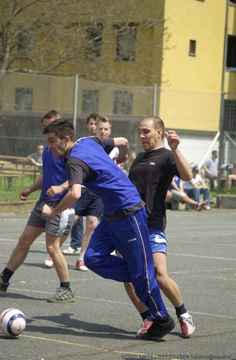 Nogometni turnir stanovalcev ŠD 11.5.2006 - foto povečava