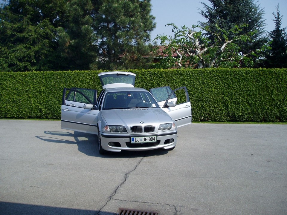 BMW 325iT slike - foto povečava