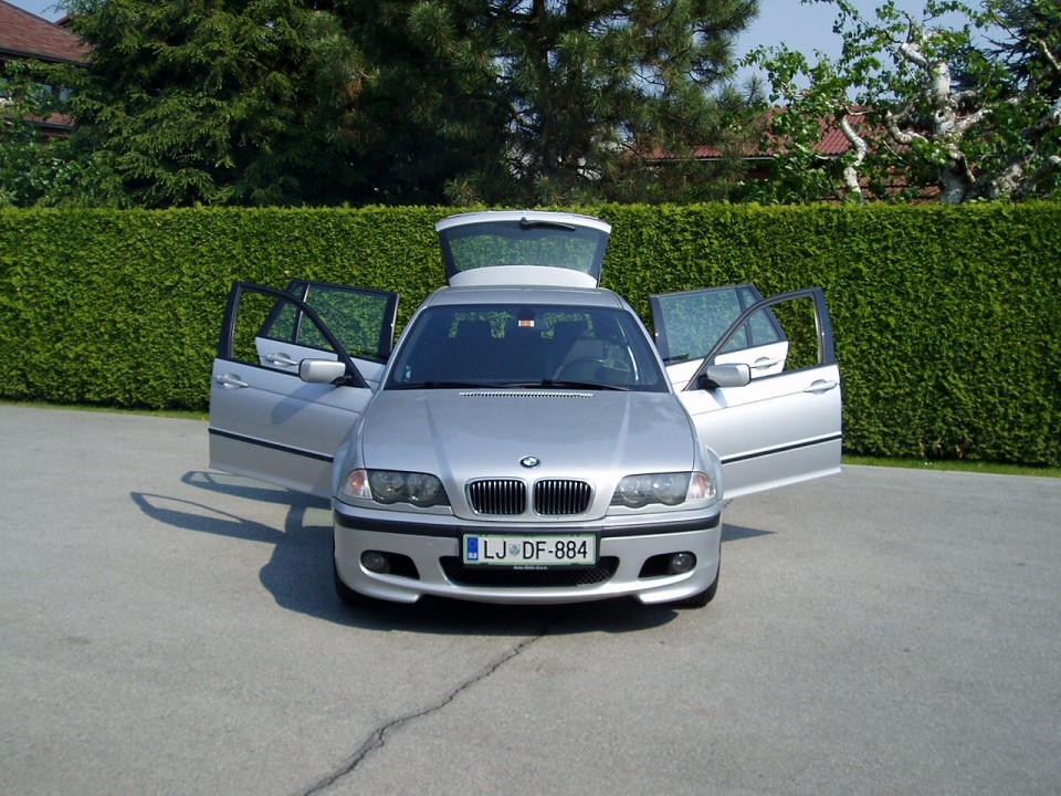 BMW 325iT slike - foto povečava