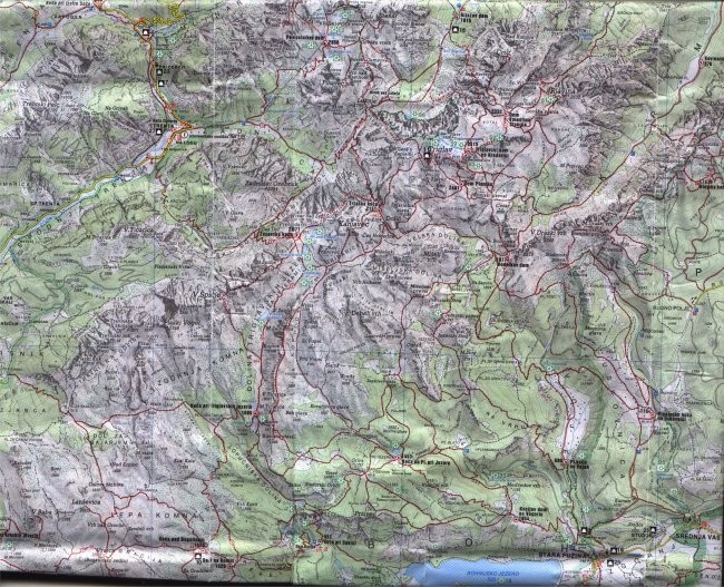 POSKENIRAN ZEMLJEVID TRIGLAVA Z OKOLICO IN PRAKTIČNO VSEMI MOJIMI OPISANIMI POTMI NA TRIGL