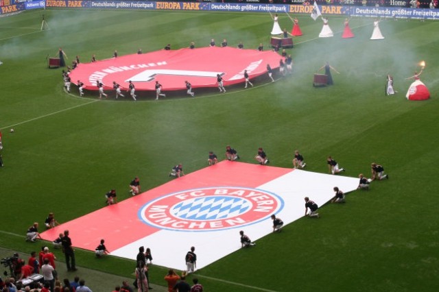 Mehmet Scholl - poslovilna tekma Bayern: Barc - foto