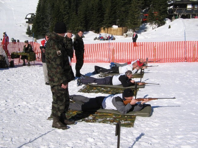 3.DRŽ.PRV.VETERANOV V SMUČANJU IN STRELJANJU  - foto povečava