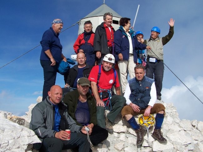 TRIGLAV 2007 - 22. SPOMINSKI POHOD NA TRIGLAV - foto povečava