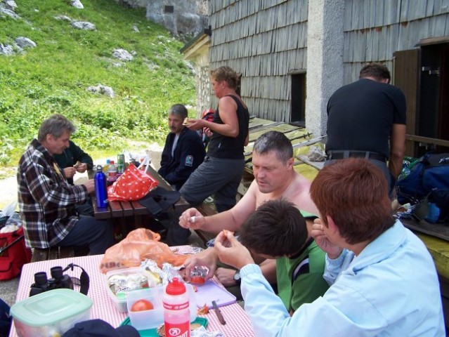 TRIGLAV 2007 - 22. SPOMINSKI POHOD NA TRIGLAV - foto