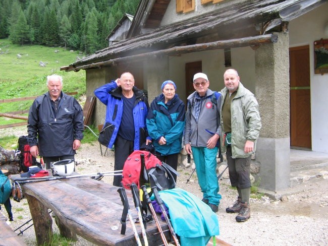 TRIGLAV 2005 - 20. SPOMINSKI POHOD NA TRIGLAV - foto povečava