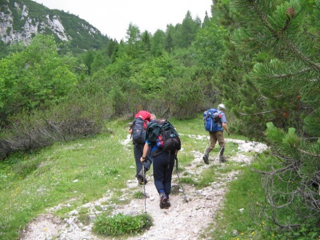 TRIGLAV 2005 - 20. SPOMINSKI POHOD NA TRIGLAV - foto