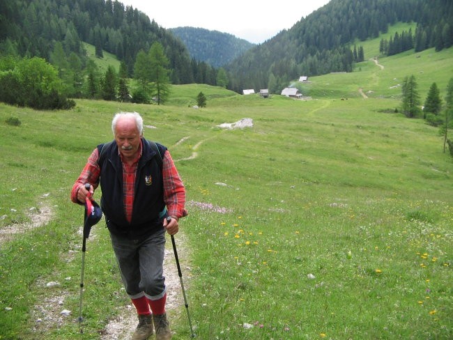 TRIGLAV 2005 - 20. SPOMINSKI POHOD NA TRIGLAV - foto povečava