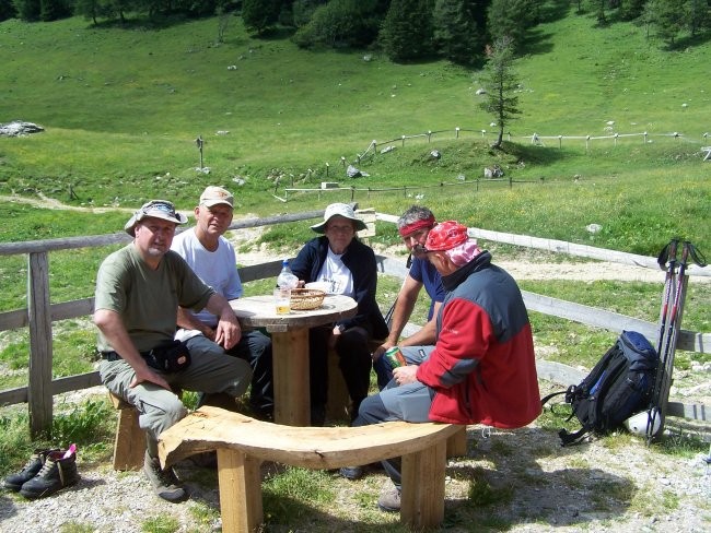 TRIGLAV 2006 - 21. SPOMINSKI POHOD NA TRIGLAV - foto povečava