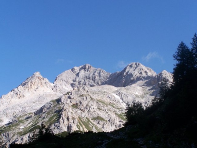 TRIGLAV 2006 - 21. SPOMINSKI POHOD NA TRIGLAV - foto