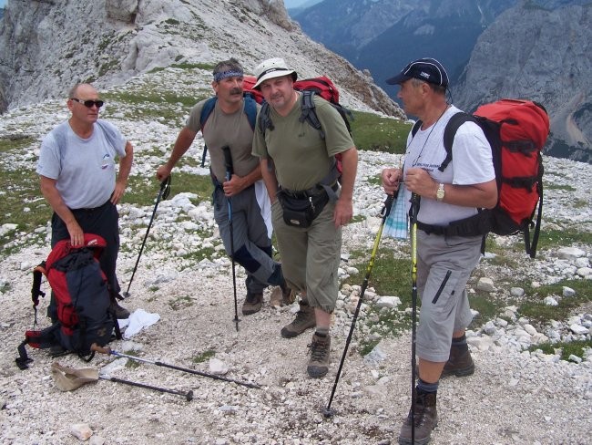 TRIGLAV 2006 - 21. SPOMINSKI POHOD NA TRIGLAV - foto povečava