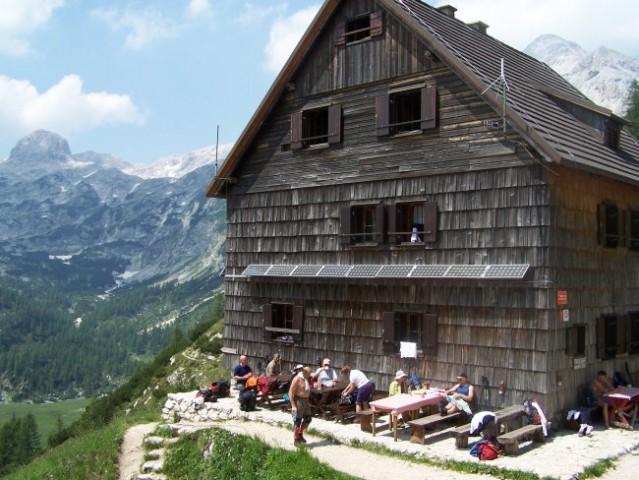 TRIGLAV 2006 - 21. SPOMINSKI POHOD NA TRIGLAV - foto