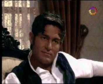 Fernando Colunga - Luis Manrique  y Arellano - foto povečava