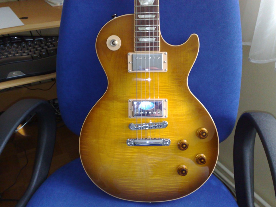 Gibson Les Paul Standard Honey Burst - foto povečava