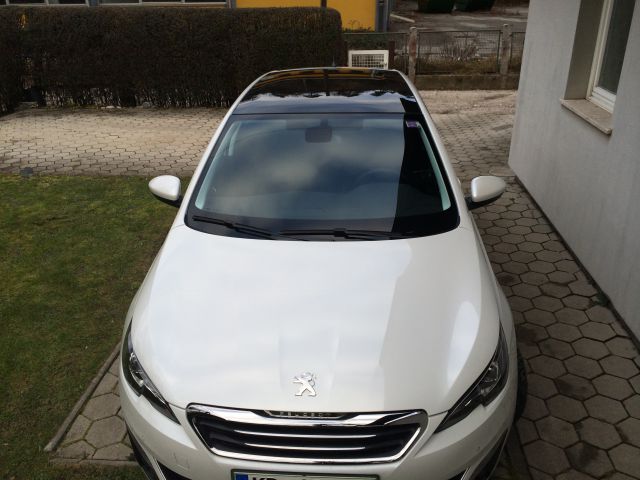 Peugeot 308 - foto