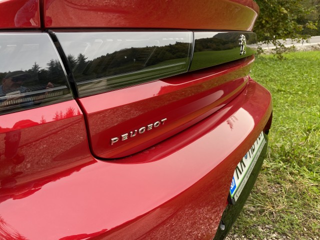 Peugeot 508 - foto