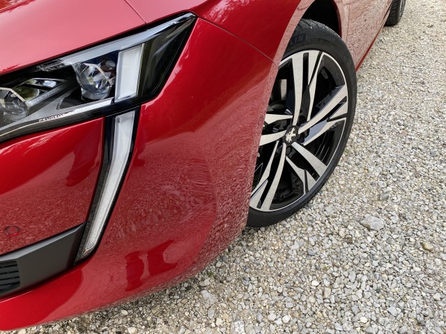 Peugeot 508 - foto