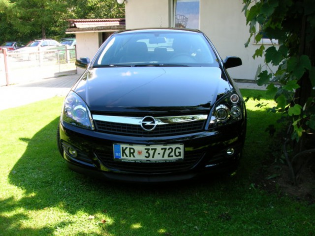 Astra GTC - foto