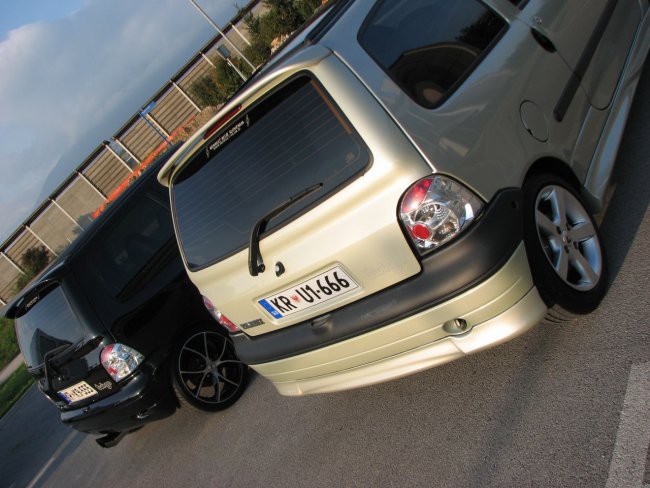 Twingo - foto povečava