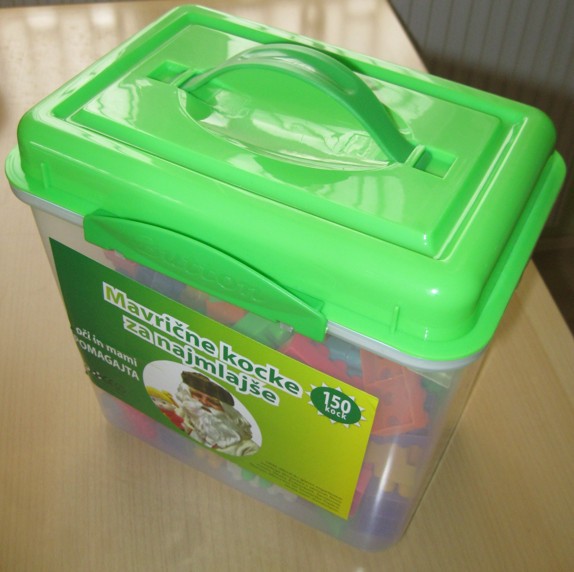 Kocke A, 150 kosov, skoraj nič rabljene. 4 € 