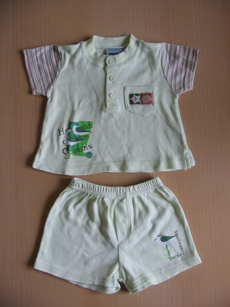 Komplet, 3-6 m. - 1,5 € 