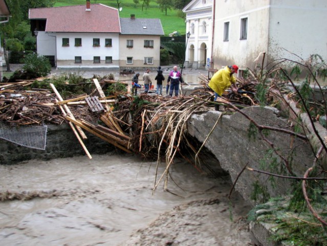 Poplave07 - foto