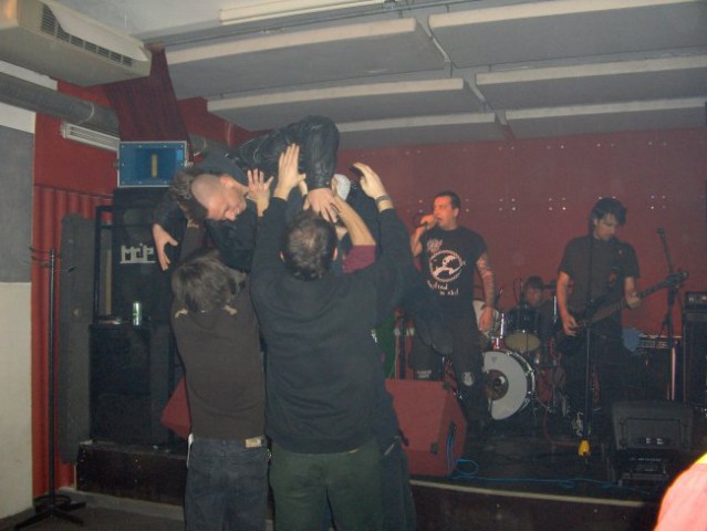 Stage dive na no limits 