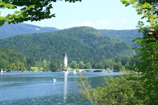 Bohinj in cerkev sv. Janeza