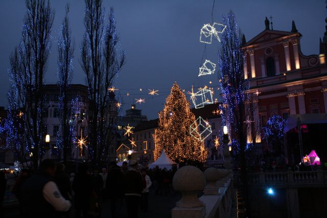 PRAZNIČNA LJUBLJANA 2009 - foto