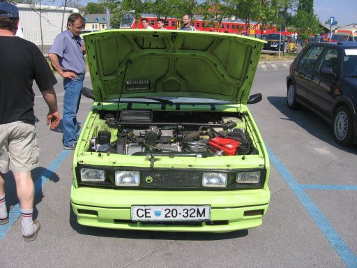 Yugo cabrio - foto