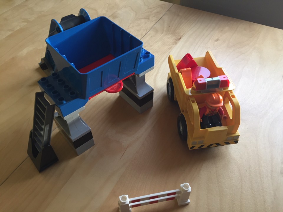 Lego in playmobil - foto povečava
