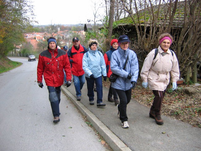 POHOD V NEZNANO 14.11.2004 - foto povečava